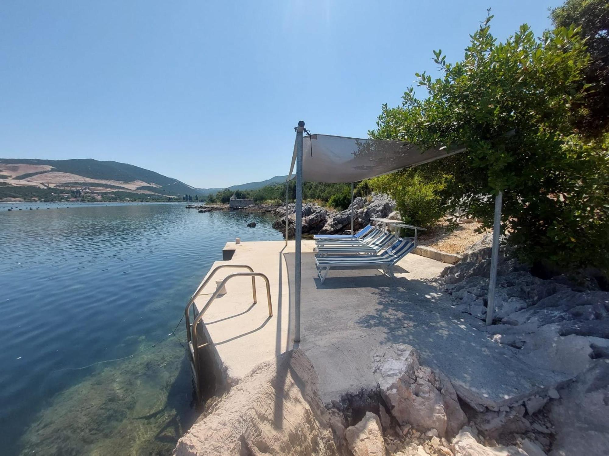 Apartments By The Sea Zuronja, Peljesac - 13202 Putnikovic Ngoại thất bức ảnh